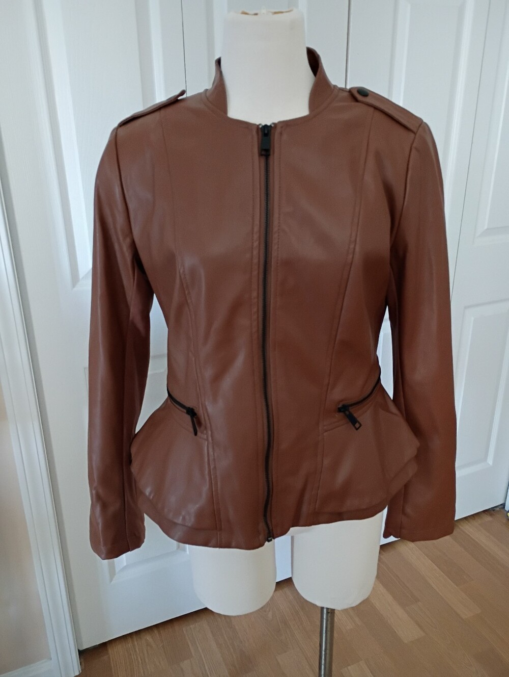 G.I.L.I. Brown Women's Faux Leather Jacket - Casual Zip Front - M